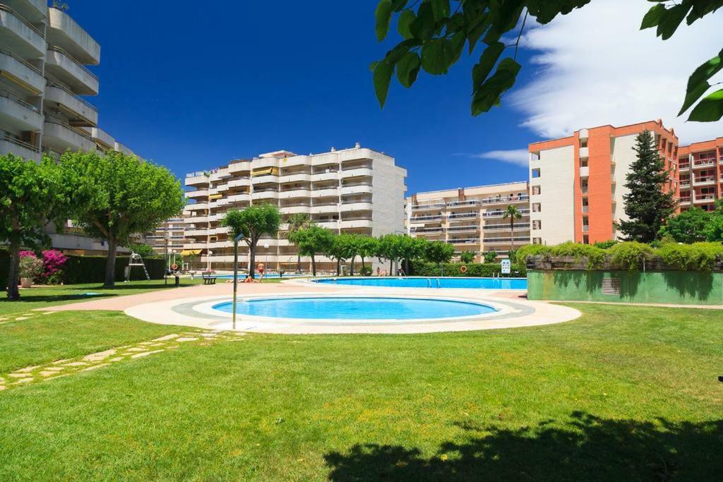 Apartamento ซาลอว์ ภายนอก รูปภาพ